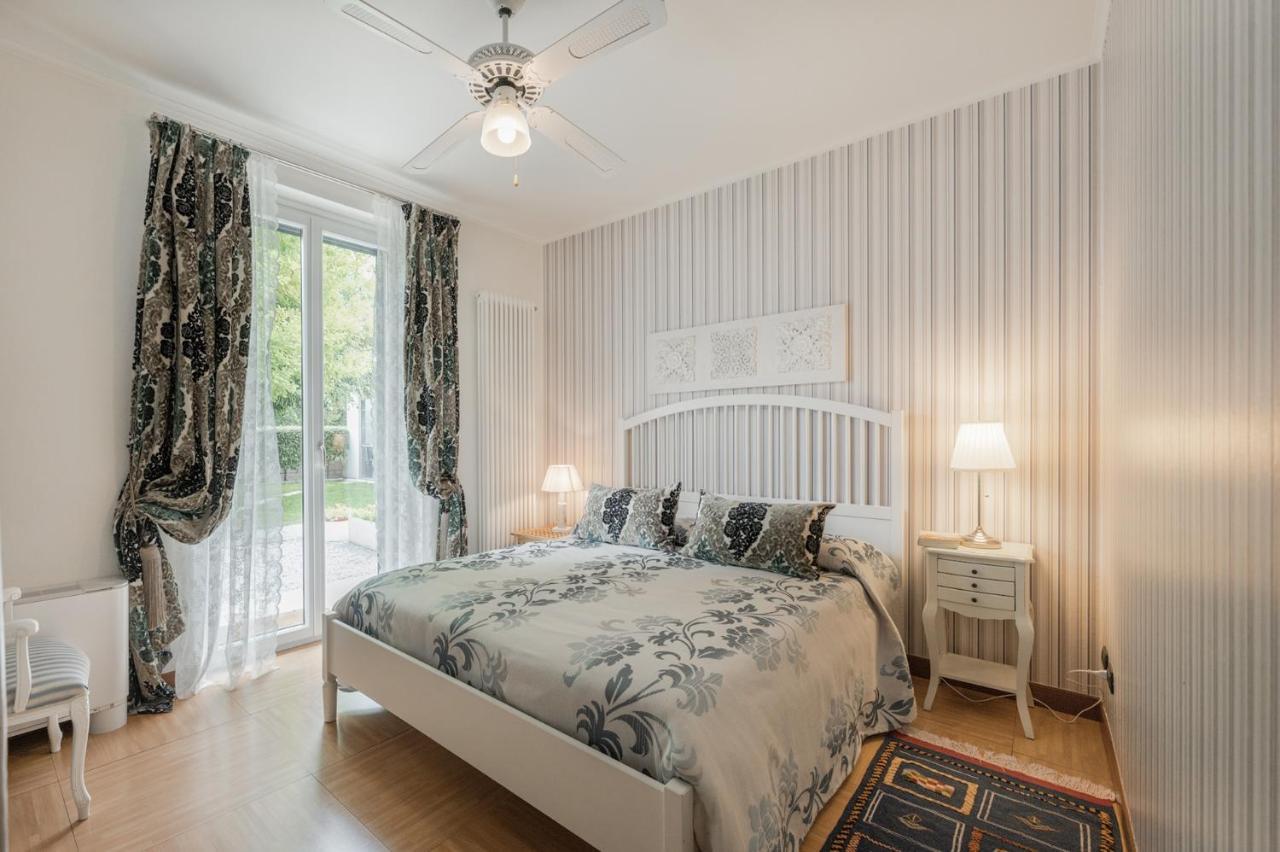 La Rosa Gialla Bio Apartments & Rooms 巴罗洛 外观 照片