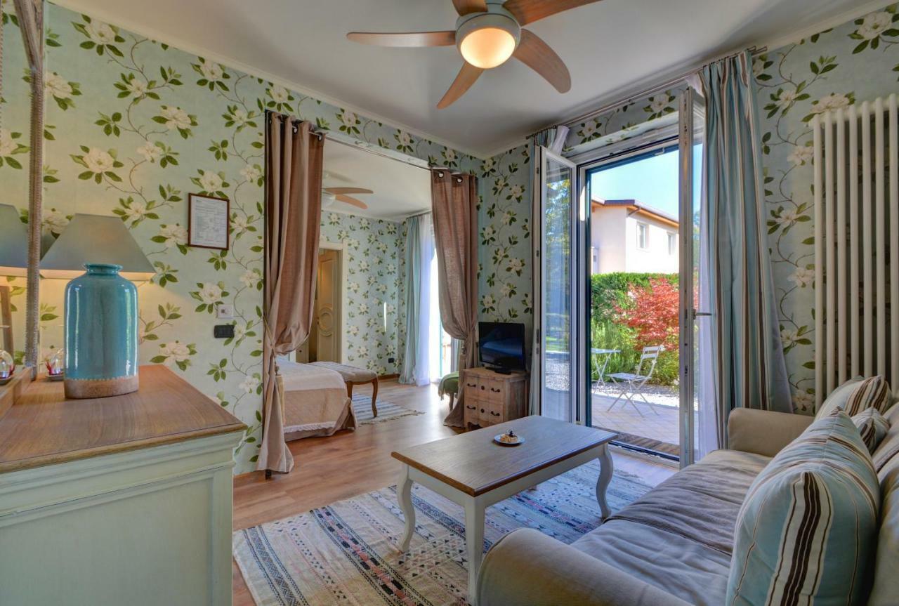 La Rosa Gialla Bio Apartments & Rooms 巴罗洛 外观 照片